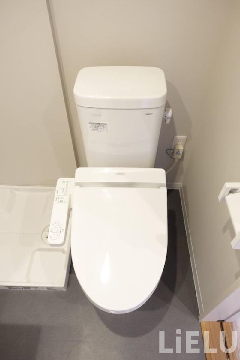 トイレ　同シリーズ物件のモデルルームになります※現況優先