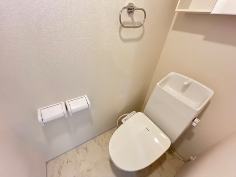 トイレ　図面と現状に相違がある場合には現状を優先