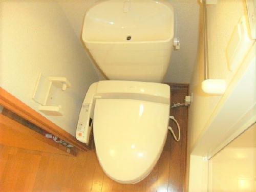 トイレ　設備・仕様は号室により異なる為現況を優先致します。