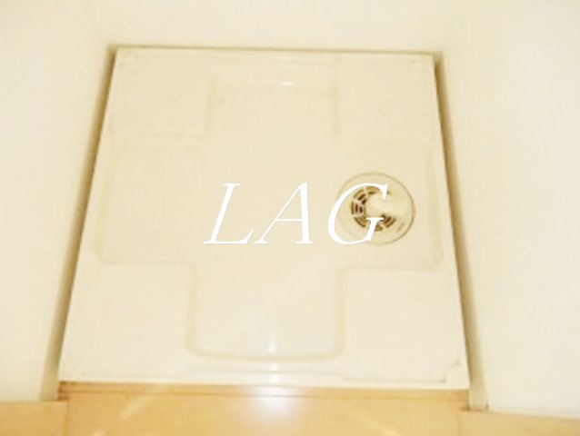 その他設備　シンクです。室内洗濯機置き場です。