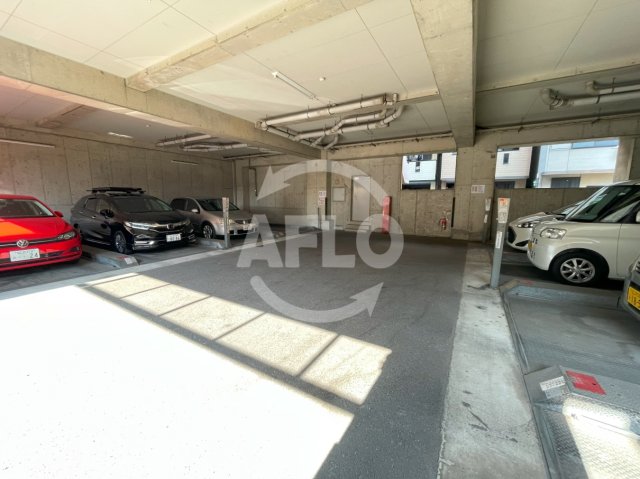 駐車場　メゾンミヤビ　駐車場