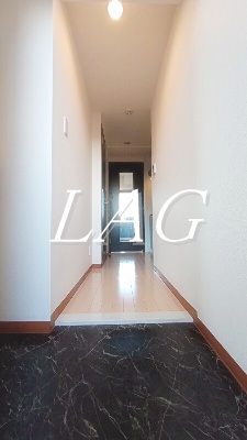 玄関　玄関です。