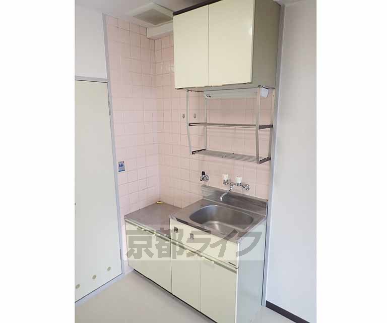 キッチン　コンパクトなキッチンです。