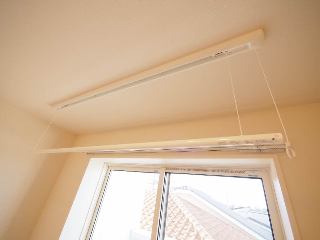 その他設備　室内物干し完備してます。