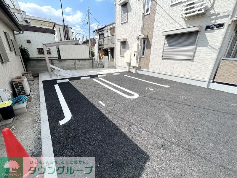 駐車場　駐車場