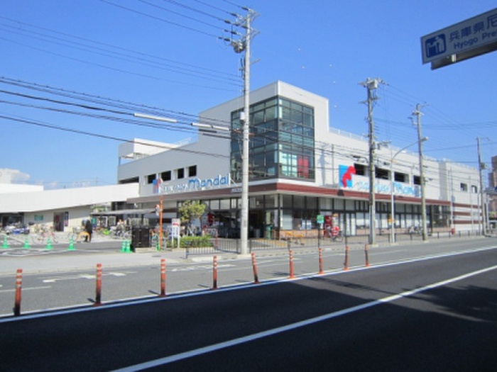 スーパー　万代尼崎難波店（スーパー）まで345m