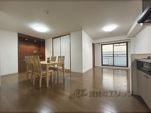 居室・リビング　リビング