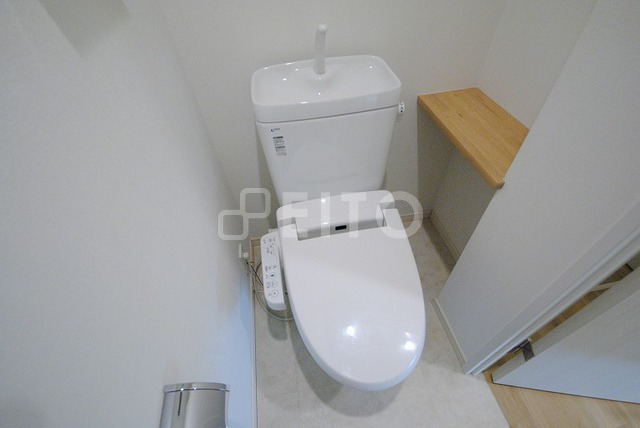 トイレ　写真は１０６号室