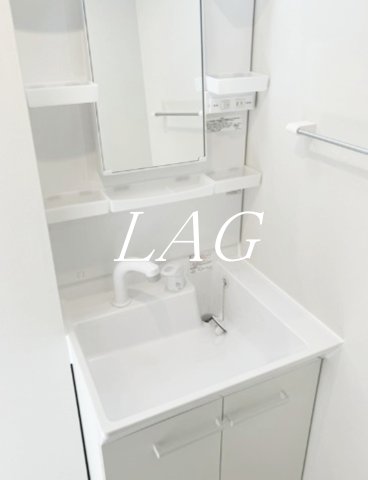 洗面設備　独立洗面台です。