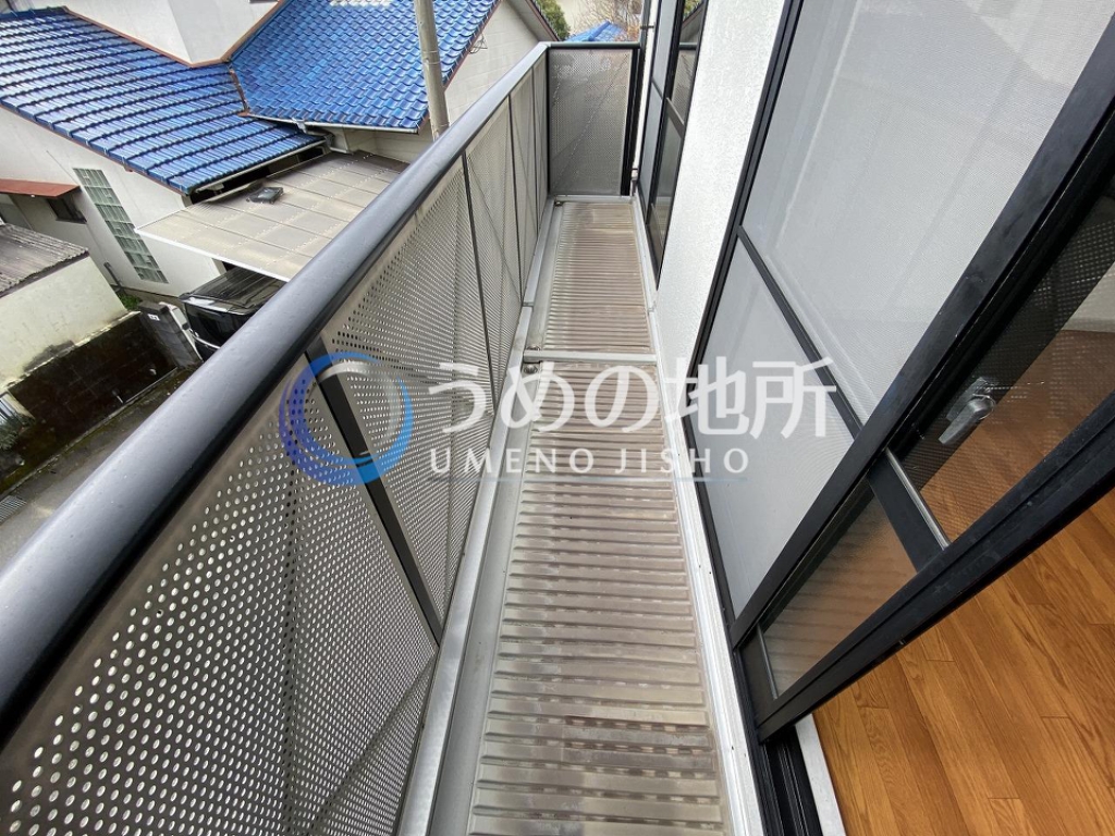 バルコニー　バルコニー