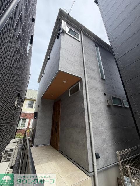 建物外観　バルコニー
