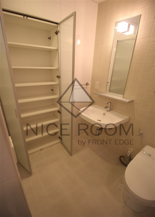 その他　アーバンフラッツ湊町　洗面台