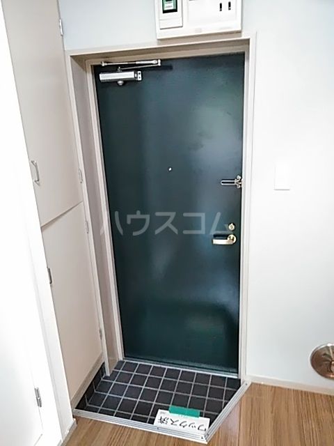 カスタム桜新町の玄関写真
