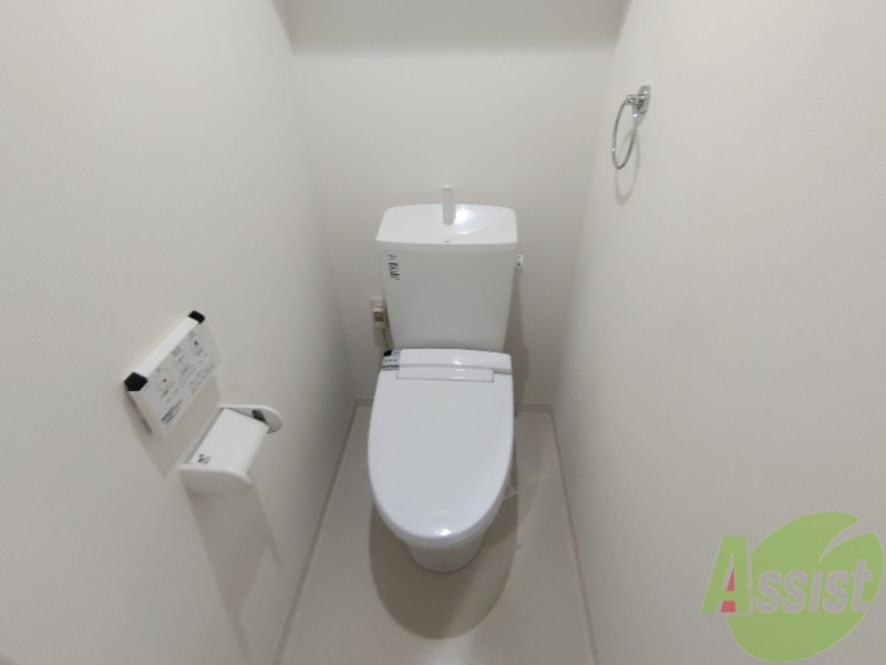 トイレ　ウォッシュレット付きの清潔感のあるトイレです！