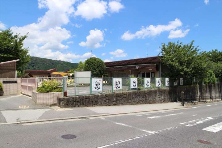 幼稚園・保育園　名張幼稚園（幼稚園・保育園）まで483m
