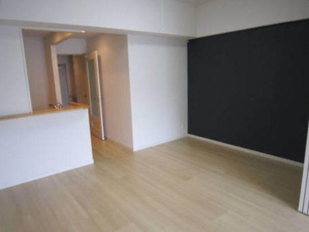 居室・リビング　グランドテラス新都心（ＤＷ）★那覇市おもろまちエリア