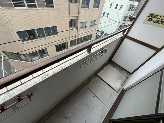 バルコニー　※別部屋の写真です