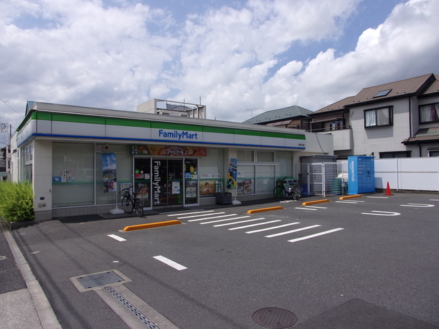 コンビニ　ファミリーマート板橋三園店（コンビニ）まで458m