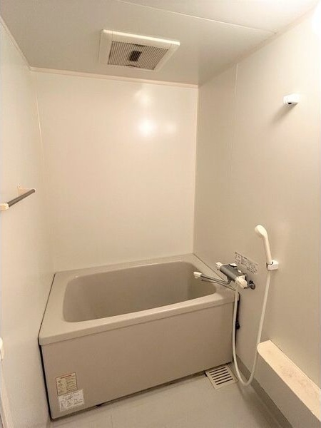 バス・シャワールーム　写真はイメージです。詳細は弊社にて内見をお願い致します！