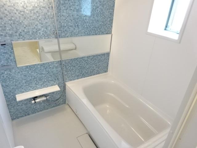 バス・シャワールーム　UB1616