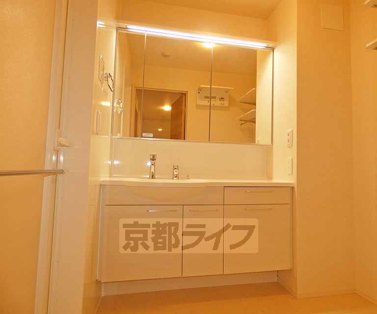 洗面設備　独立洗面台