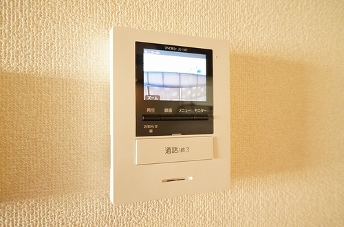 セキュリティ　録画機能が付いているので不在の時でも安心です！（