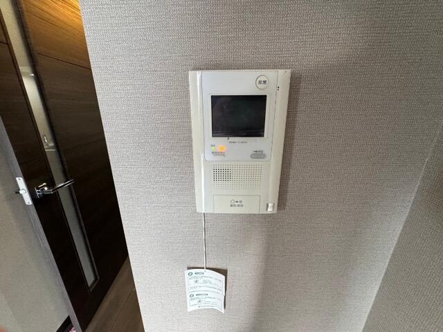セキュリティ　モニター付きインターホン