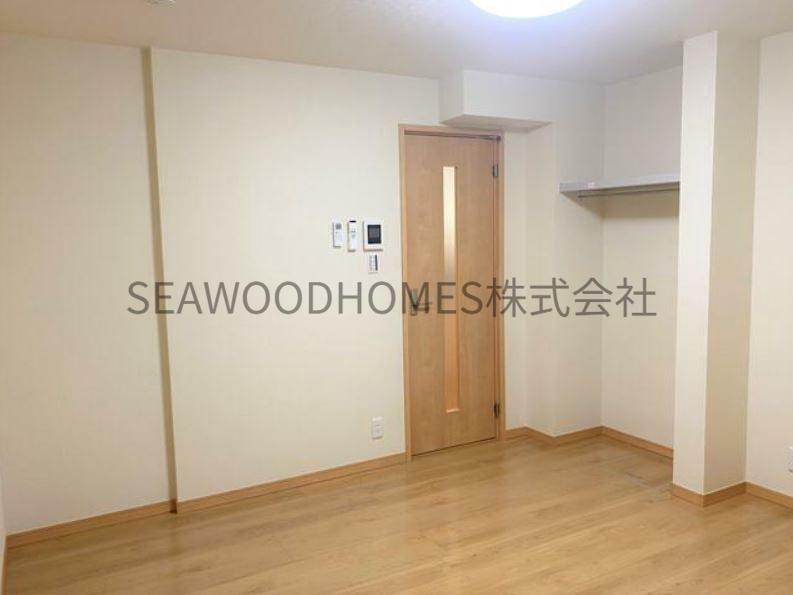 居室・リビング　都会的なセンスが光る、洗練されたモダンなデザイン。