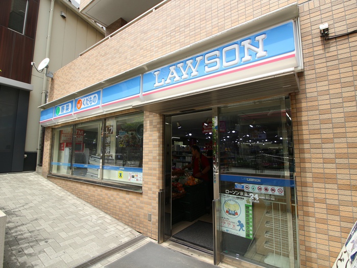 コンビニ　ローソン（コンビニ）まで201m