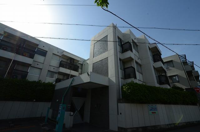 建物外観　安心のオートロック付き♪