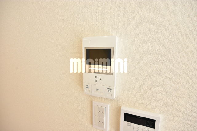 セキュリティ　※別部屋の写真を参照。