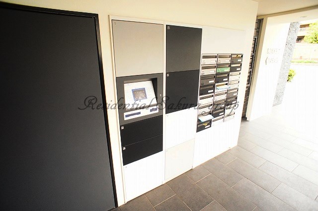 その他共有部分　不在時にも便利な宅配ＢＯＸ付きです♪