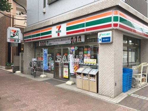 コンビニ　セブン-イレブン 横浜東神奈川１丁目店（コンビニ）まで469m