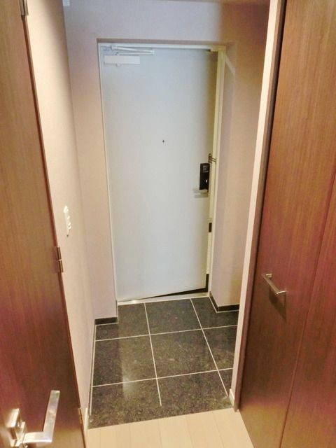 玄関　★シューズボックスも豊富な玄関★