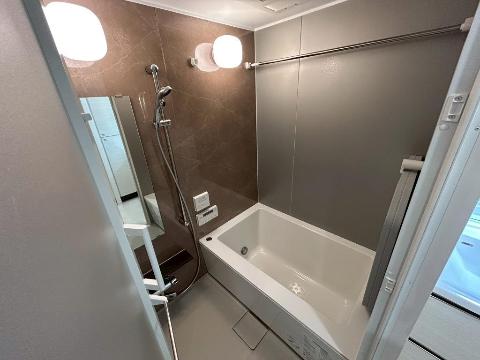 バス・シャワールーム　バス