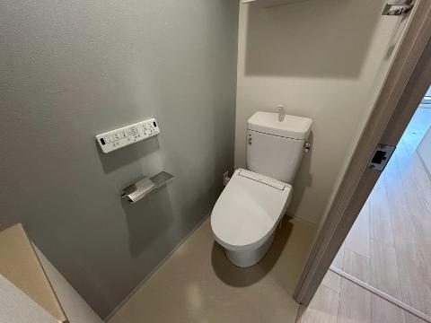 トイレ　シャワー付トイレ
