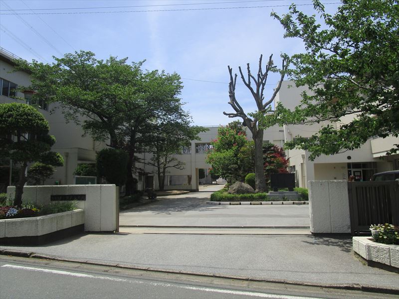 小学校　木更津市立畑沢小学校（小学校）まで270m