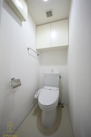 トイレ　QC Flat北堀江