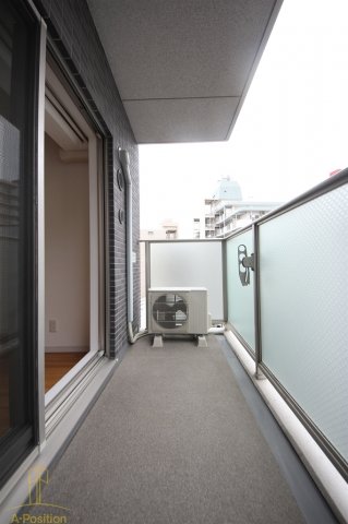 バルコニー　QC Flat北堀江