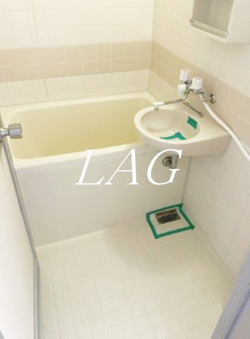 バス・シャワールーム　お風呂です。
