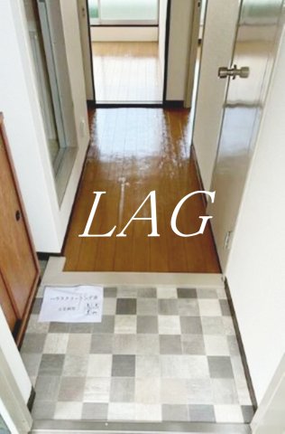 玄関　玄関です。