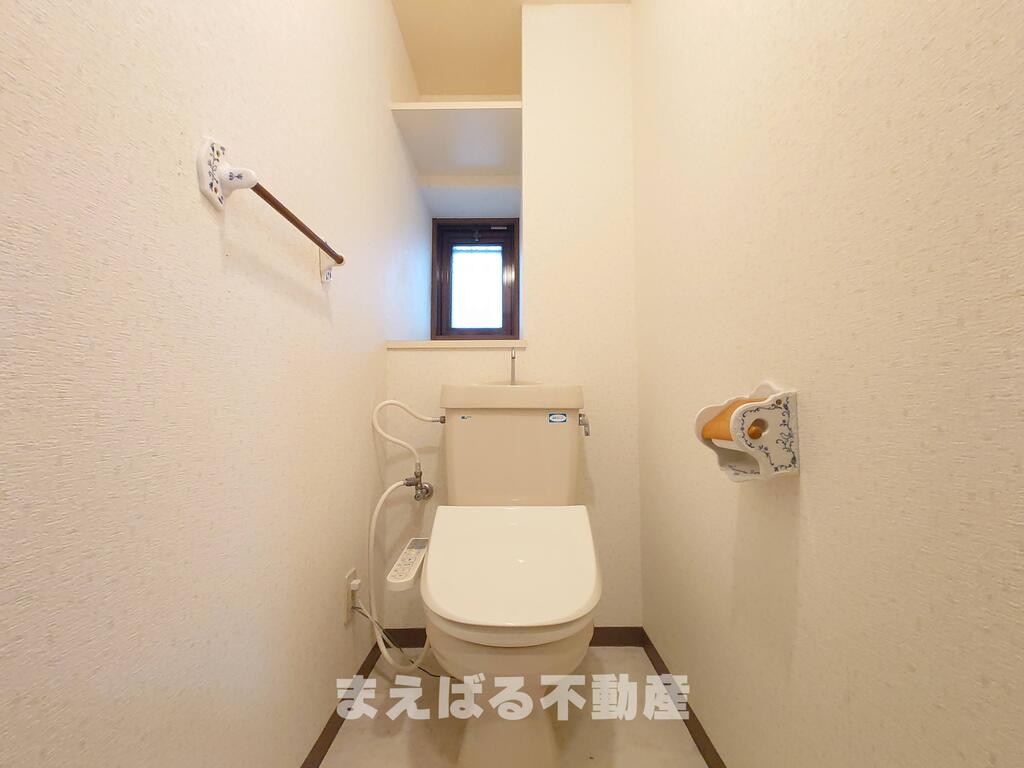 トイレ　温水洗浄便座