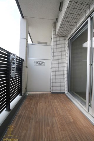 バルコニー　プレサンス谷町七丁目