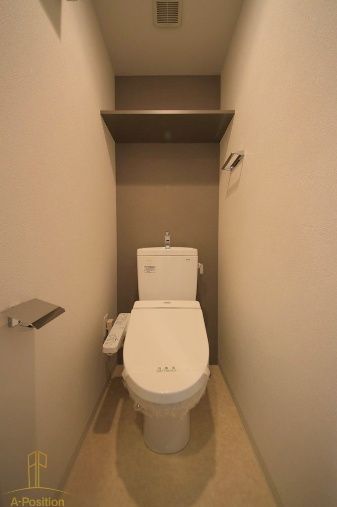 トイレ　プレサンス谷町七丁目