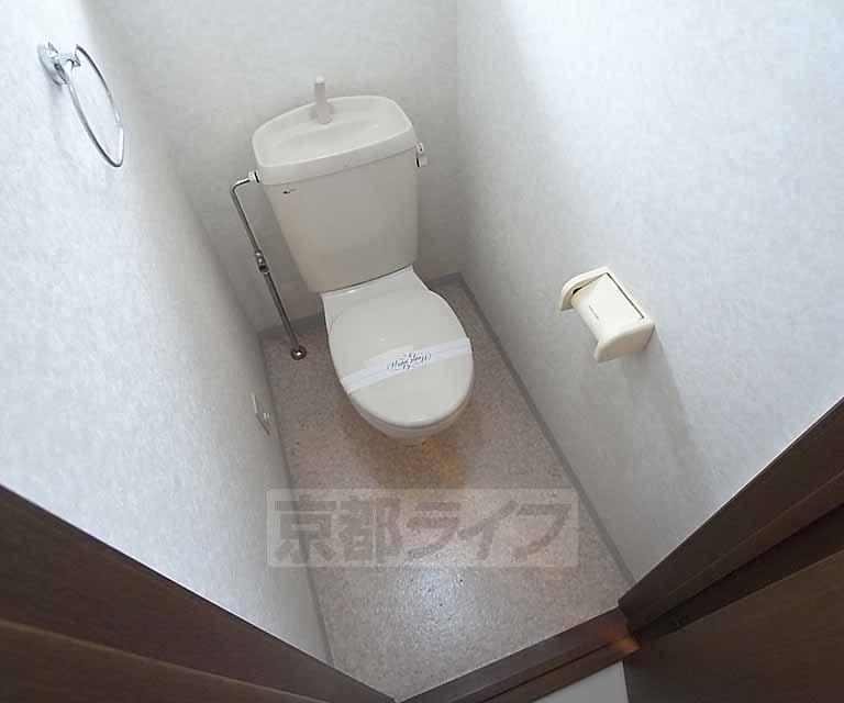 トイレ　清潔感のあるトイレです。