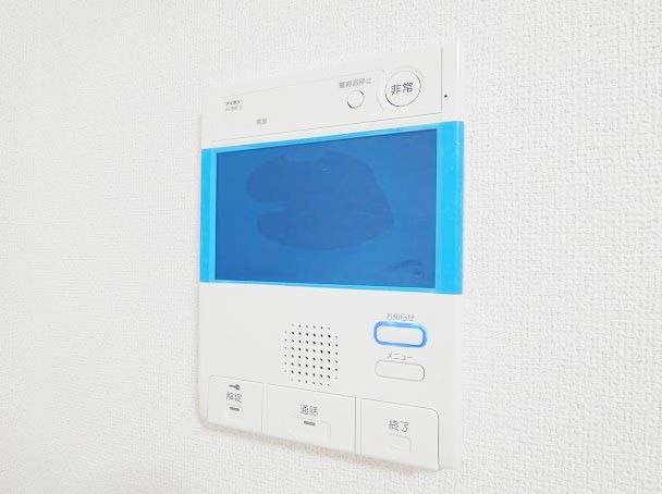 セキュリティ　★モニター付きインターホンで来客時も安心★