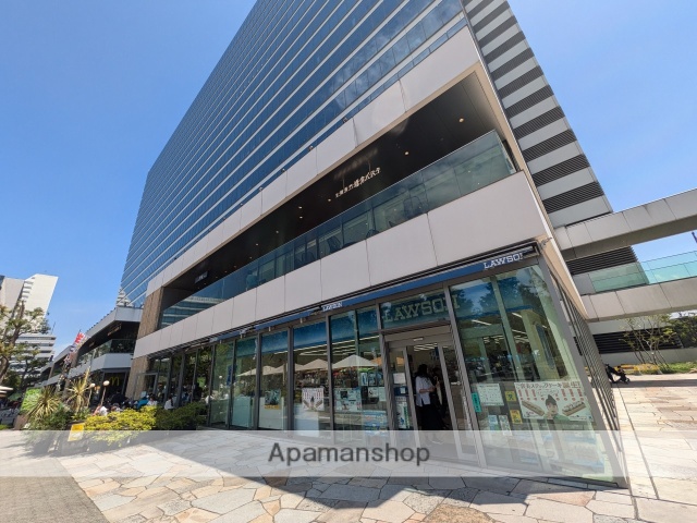 コンビニ　ローソン中野セントラルパークサウス店（コンビニ）まで698m