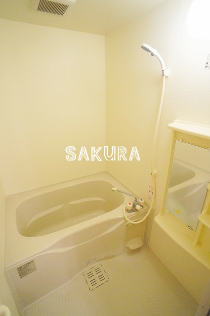 バス・シャワールーム　清潔感のある快適バスルーム♪