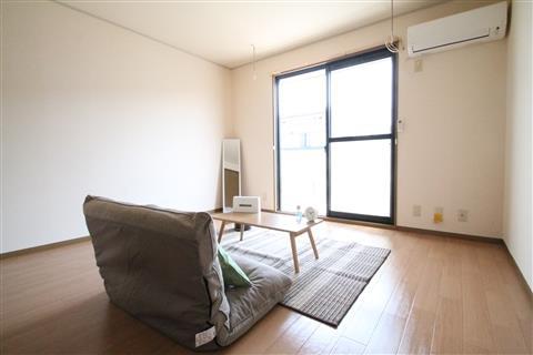 居室・リビング　モデルルーム時の写真です