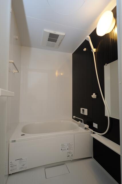 バス・シャワールーム　別室の参考写真です